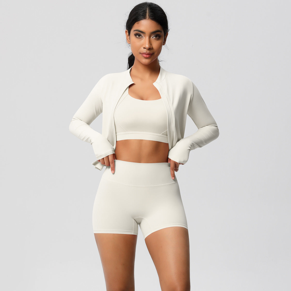 Trio set from the Lavi collection.