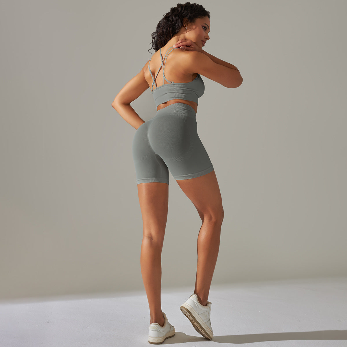 Top- und Shorts-Set mit Push-Up-Effekt aus der Lavi-Kollektion.