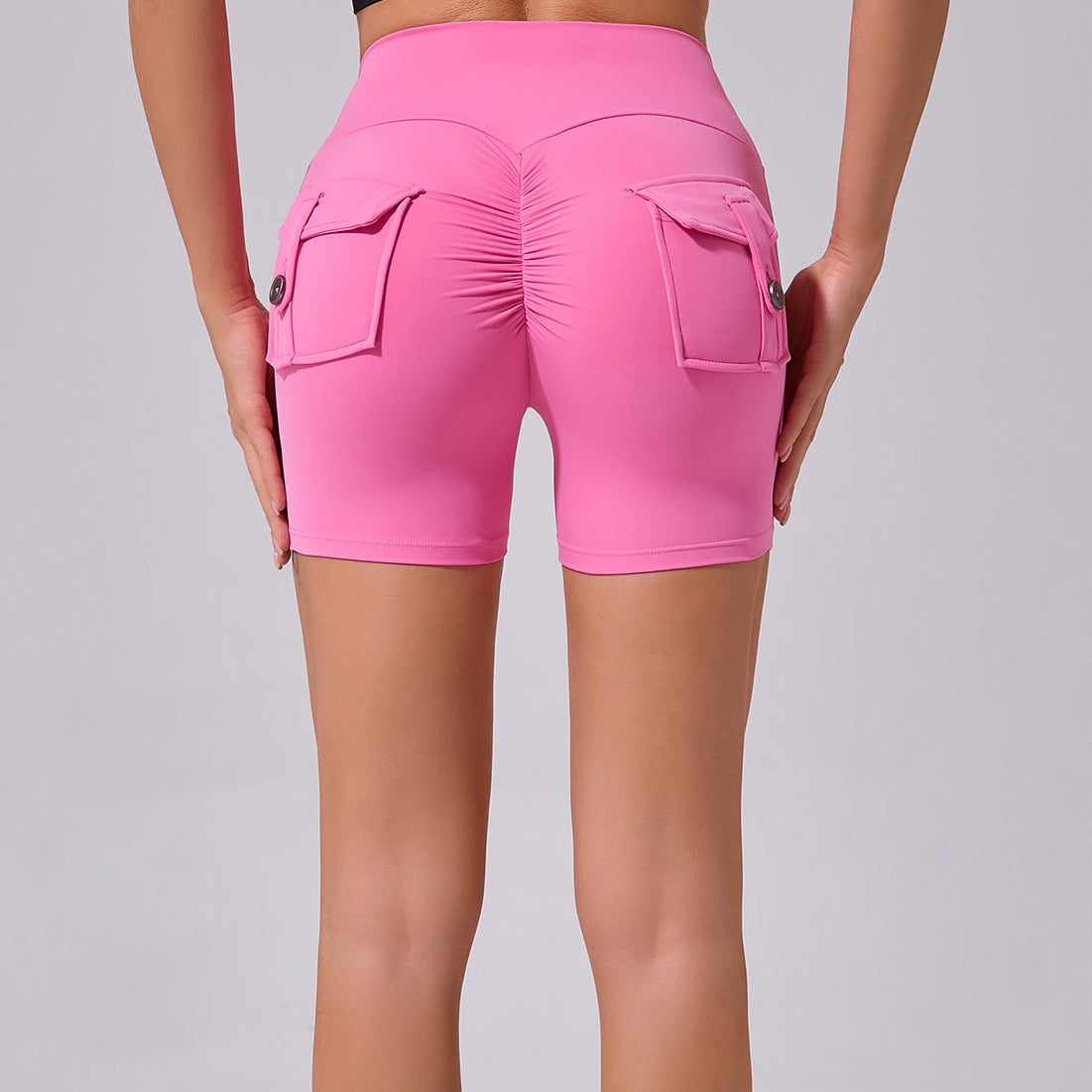 Lavi Collection – Glatte Shorts mit Taschen