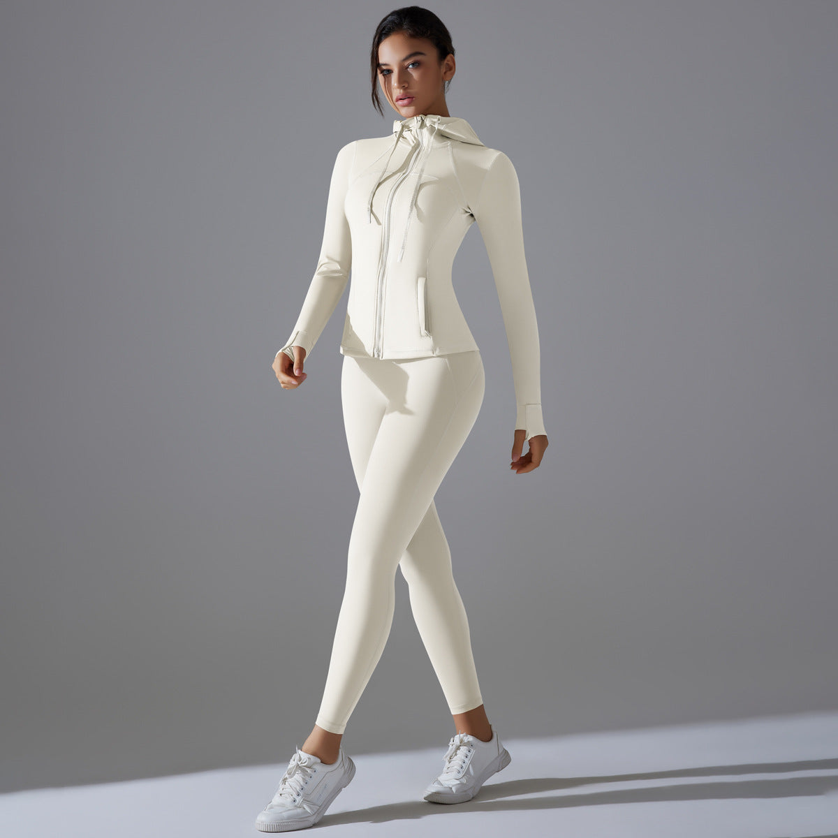 Langarm- und Leggins-Set aus der Lavi-Kollektion