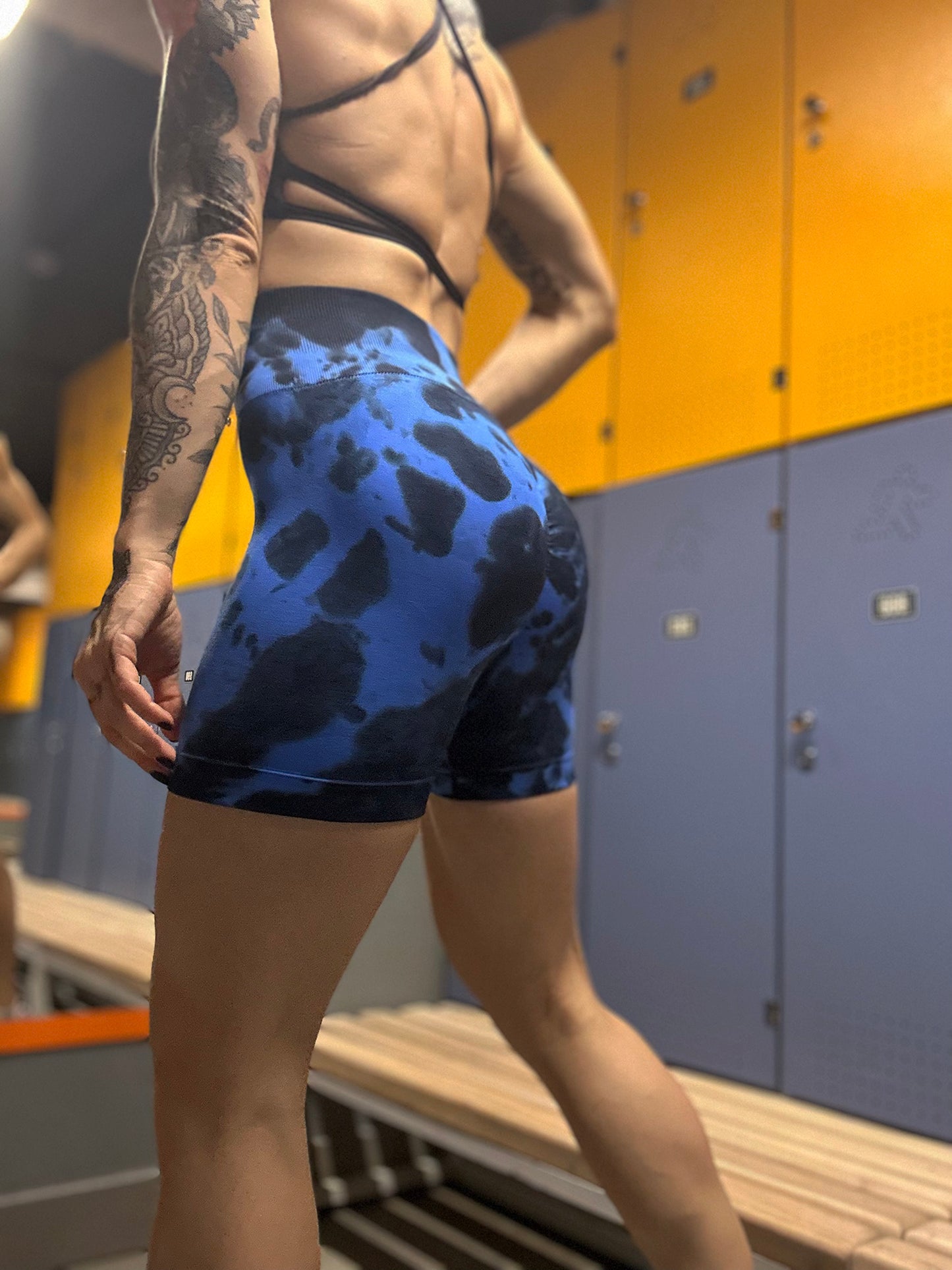 Lavi Gym Spotted Collection Shorts – Blue, With Push-Up Effect and High Waistband