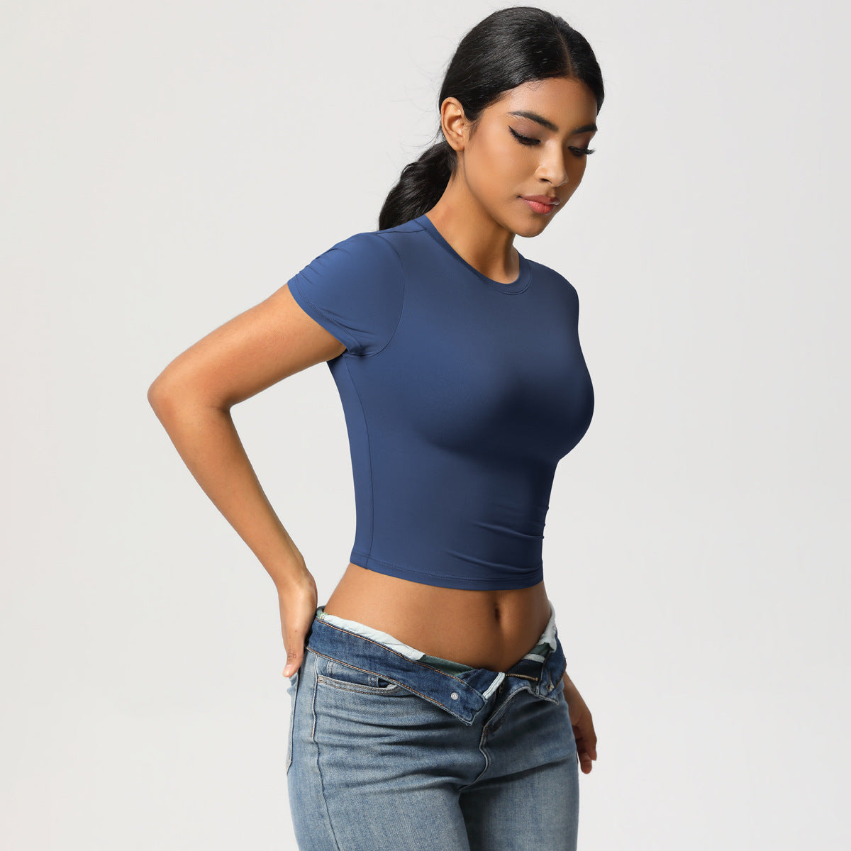 Lavi Basic Performance T-Shirt – Komfort trifft Einfachheit