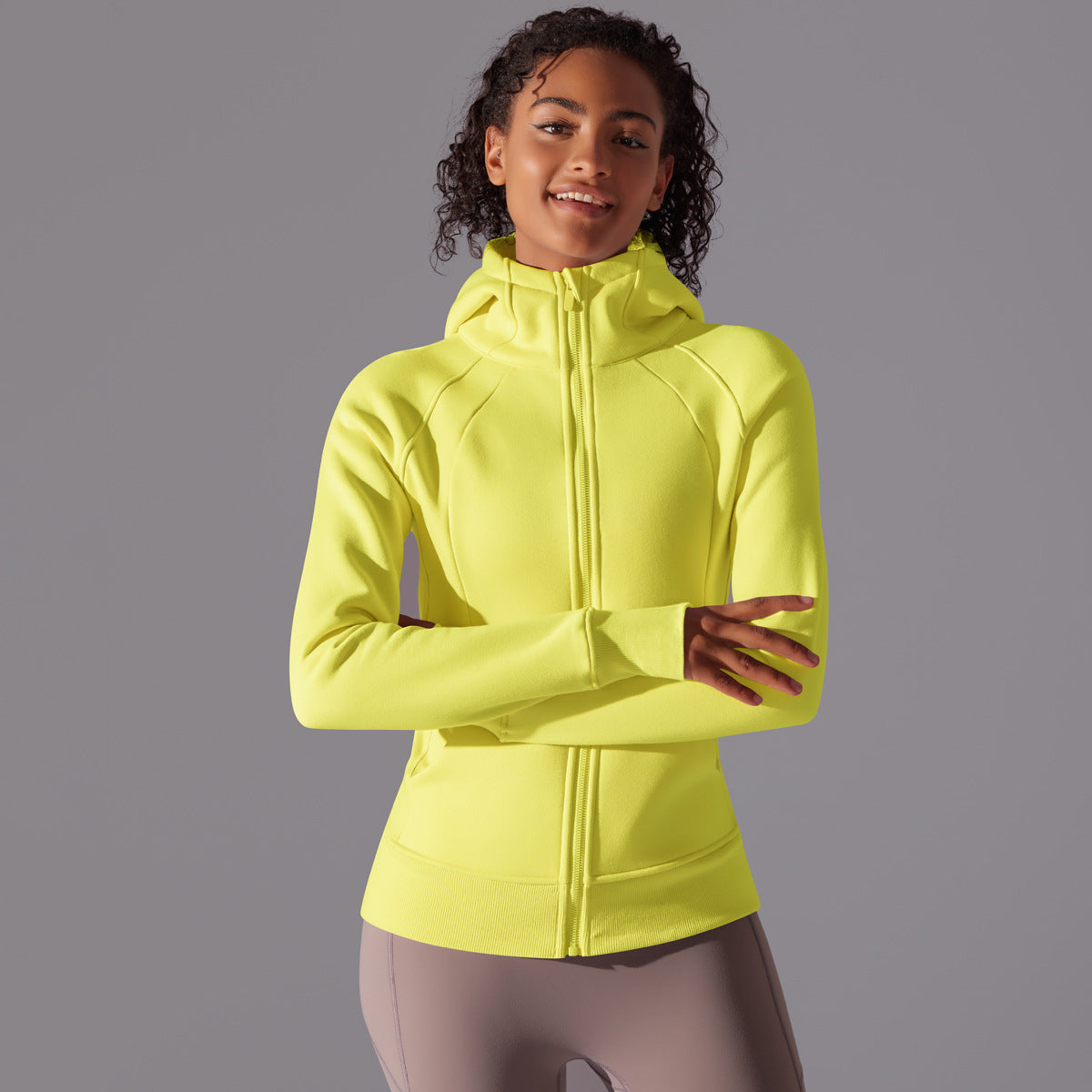 Long rashguard with zipper from the Lavi Gym collection Yelloy