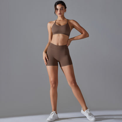 Top- und Shorts-Set mit Push-Up-Effekt aus der Lavi-Kollektion.