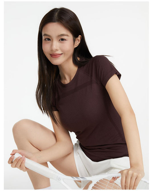 Lavi Basic Performance T-Shirt – Komfort trifft Einfachheit