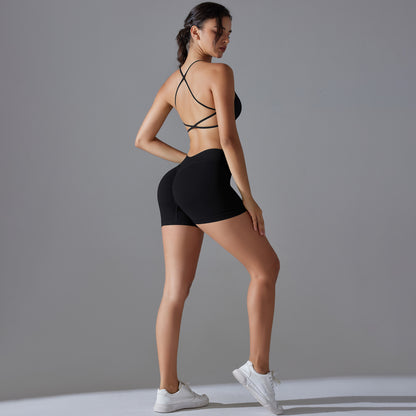 Top- und Shorts-Set mit Push-Up-Effekt aus der Lavi-Kollektion.