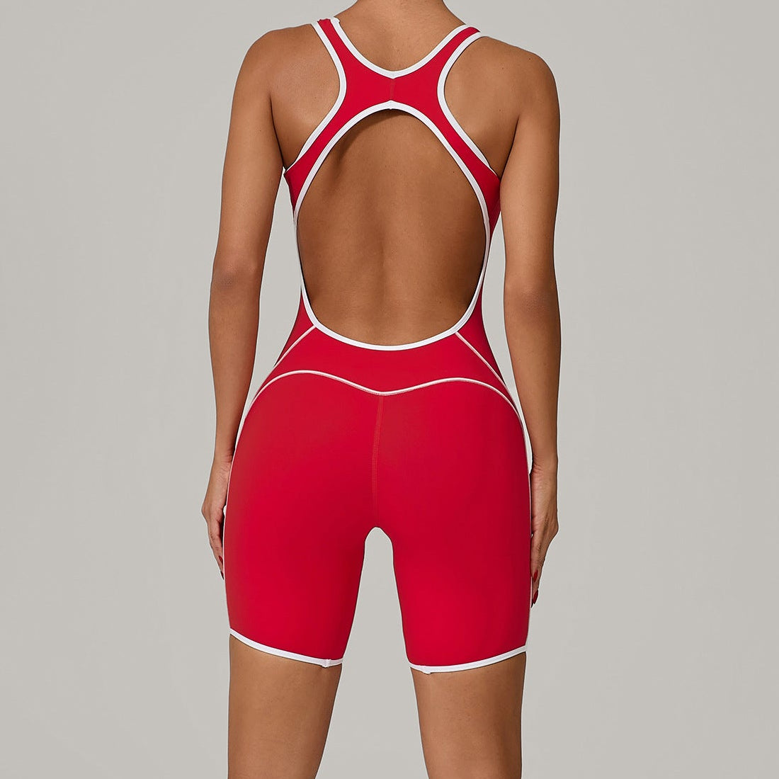 Jumpsuit mit kurzen Ärmeln aus der Lavi Gym Passion Kollektion