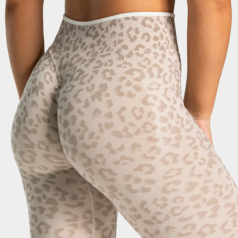 Leggings Leo LV Kollektion von Lavi Gym 
