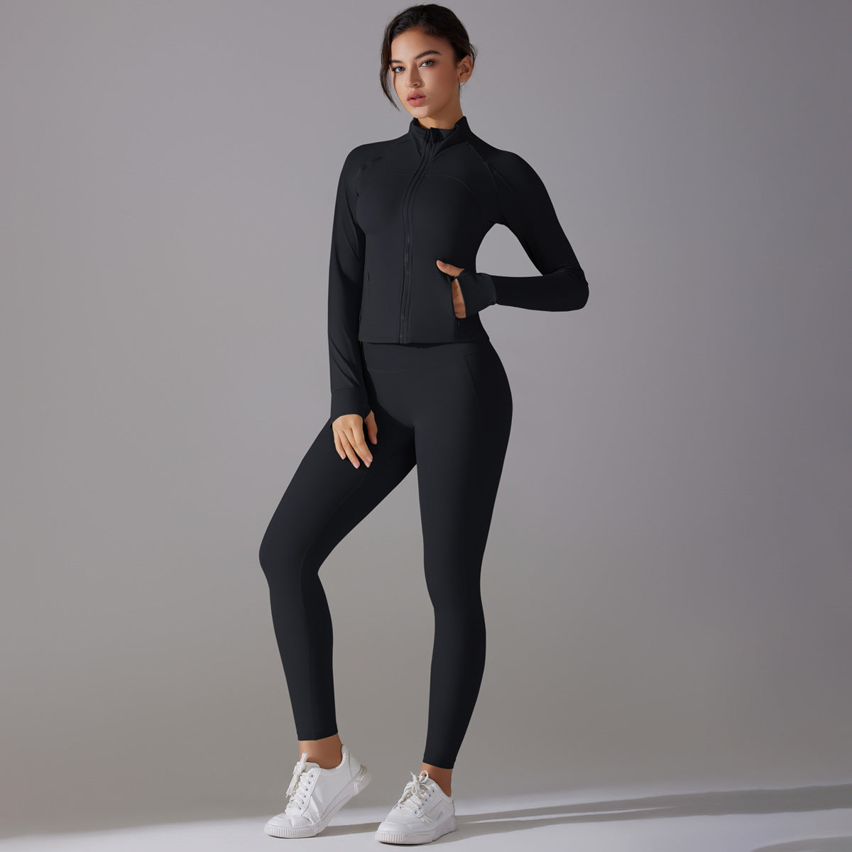 Langarm- und Leggins-Set aus der Lavi-Kollektion