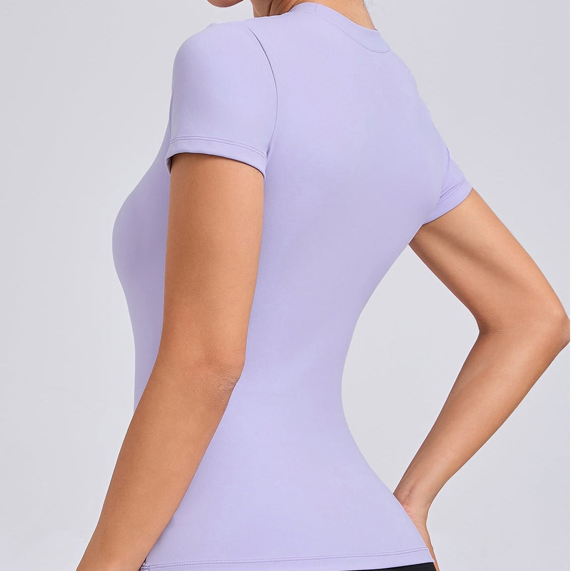 Lavi Basic Performance T-Shirt – Komfort trifft Einfachheit