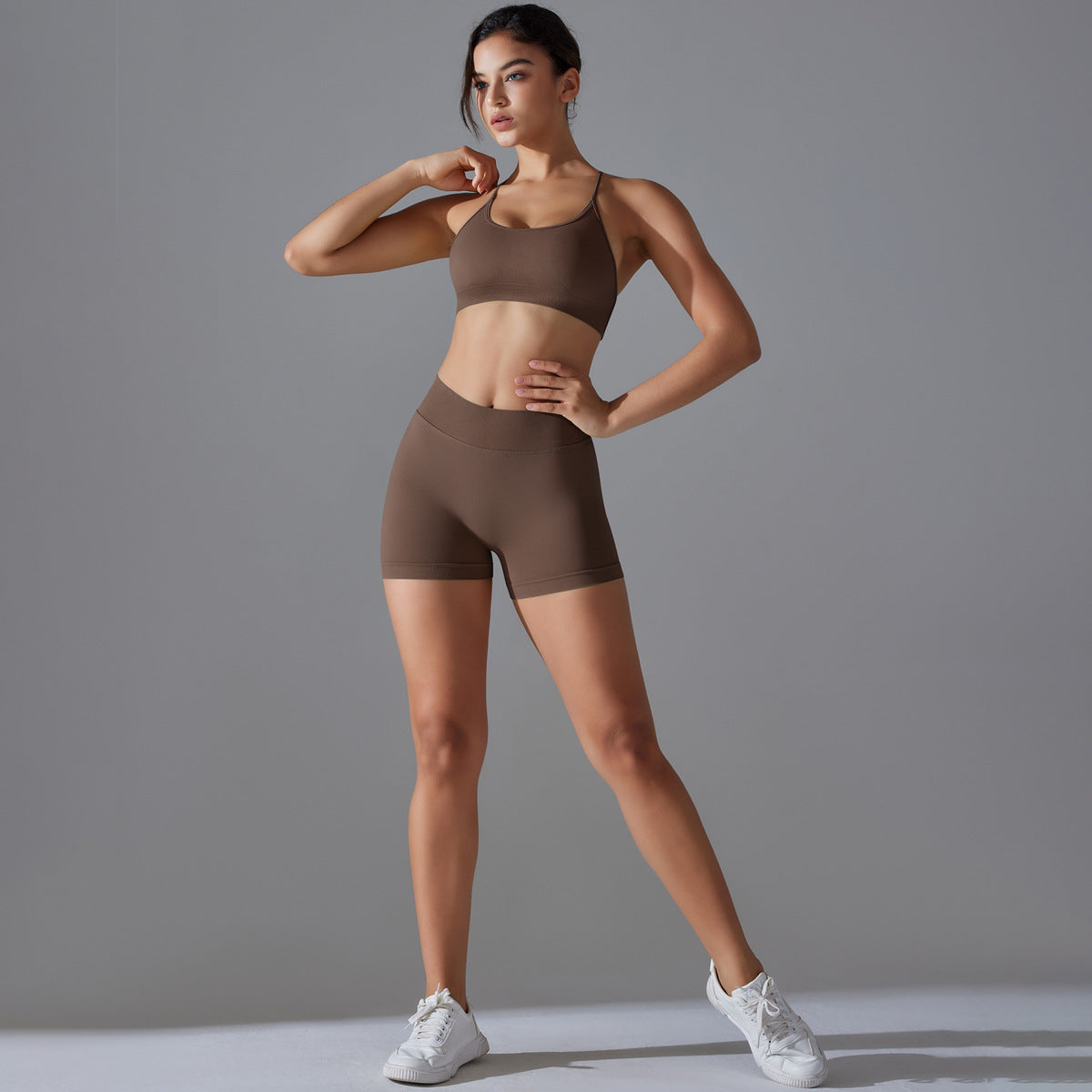 Top- und Shorts-Set mit Push-Up-Effekt aus der Lavi-Kollektion.