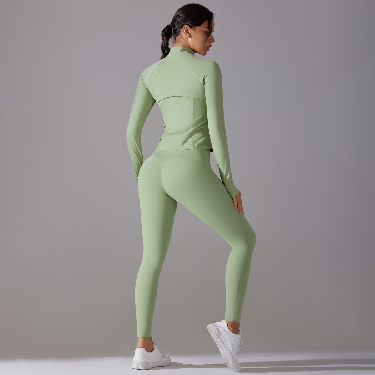 Langarm- und Leggins-Set aus der Lavi-Kollektion