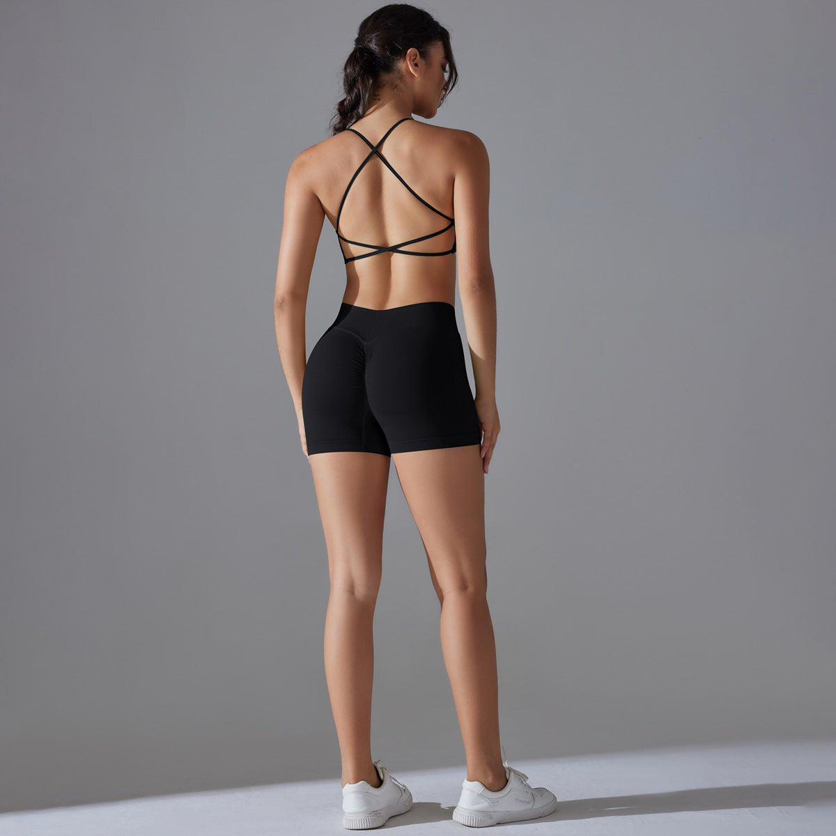 Top- und Shorts-Set mit Push-Up-Effekt aus der Lavi-Kollektion.