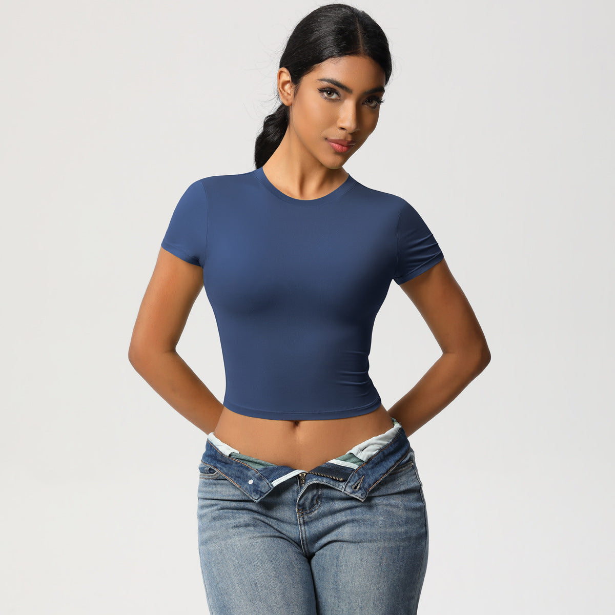 Lavi Basic Performance T-Shirt – Komfort trifft Einfachheit