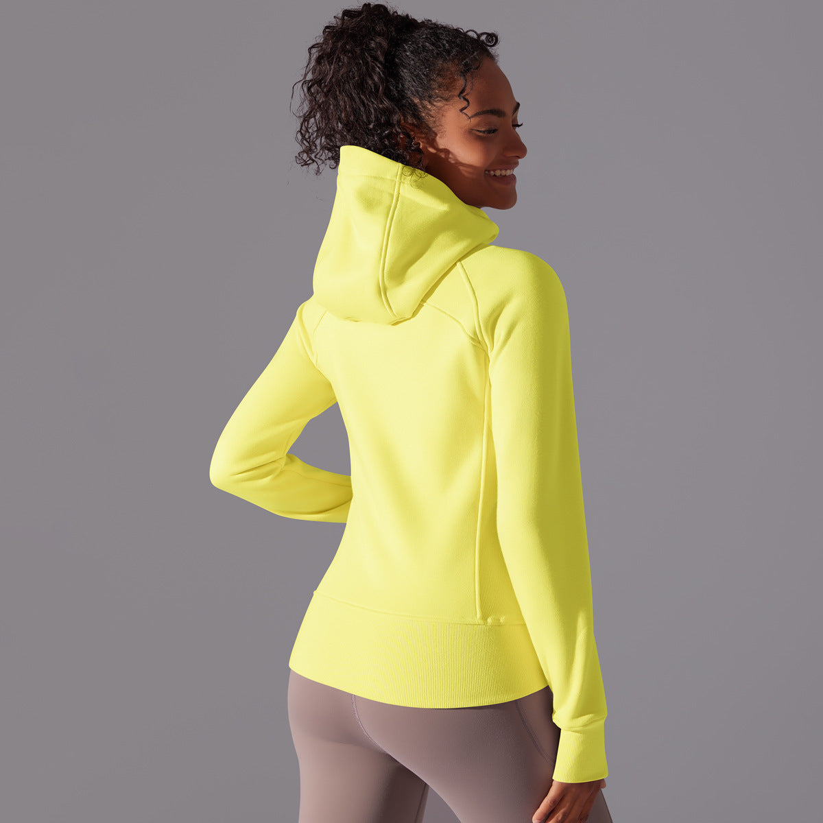 Langer Rashguard mit Reißverschluss aus der Lavi Gym Kollektion