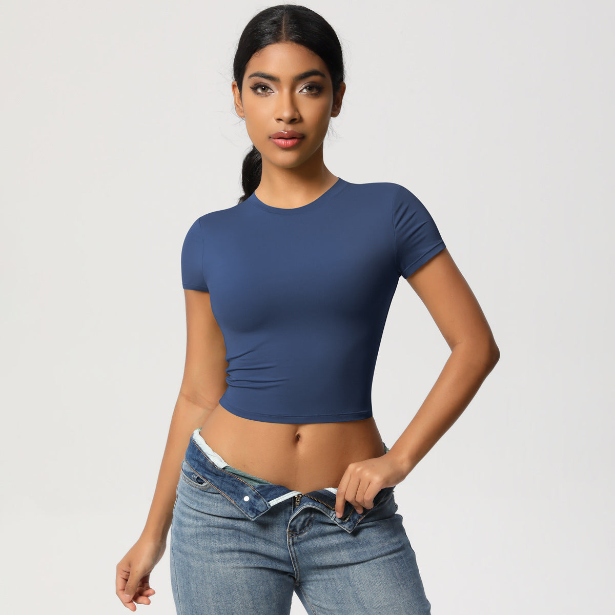 Lavi Basic Performance T-Shirt – Komfort trifft Einfachheit