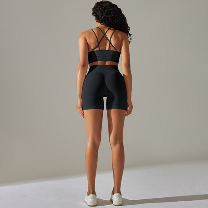 Top- und Shorts-Set mit Push-Up-Effekt aus der Lavi-Kollektion.