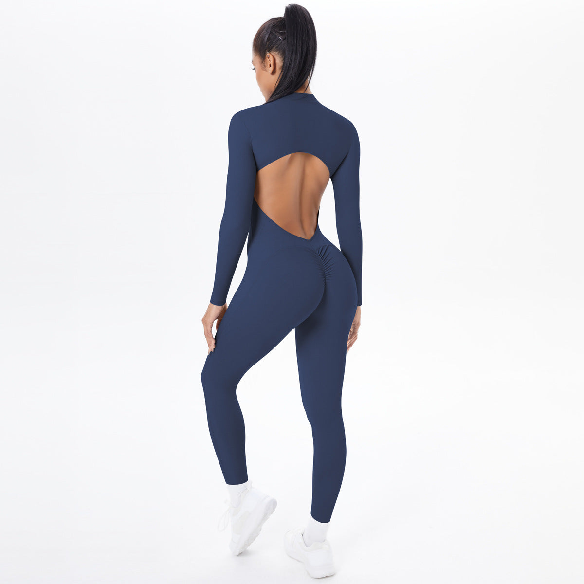 Jumpsuit mit offenem Rücken und Push-Up-Effekt aus der Lavi Passion Kollektion