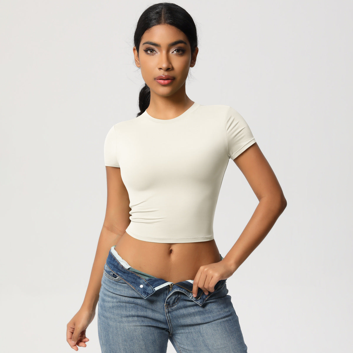 Lavi Basic Performance T-Shirt – Komfort trifft Einfachheit