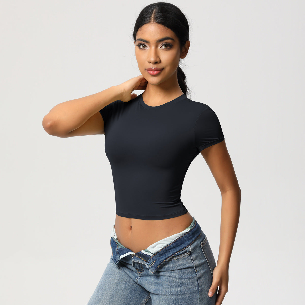 Lavi Basic Performance T-Shirt – Komfort trifft Einfachheit