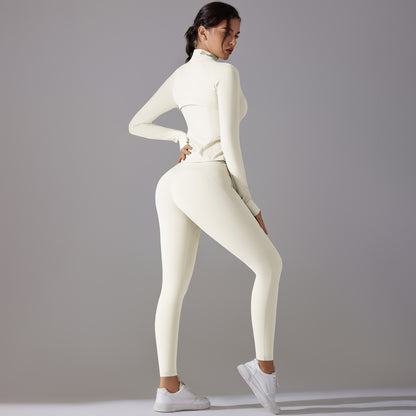 Langarm- und Leggins-Set aus der Lavi-Kollektion