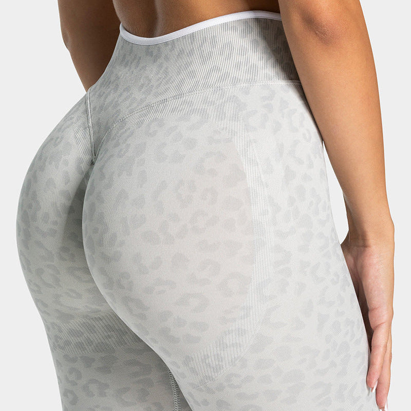 Leggings Leo LV Kollektion von Lavi Gym 