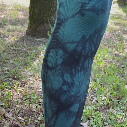 Dark green leggings Marble D with push-up effect